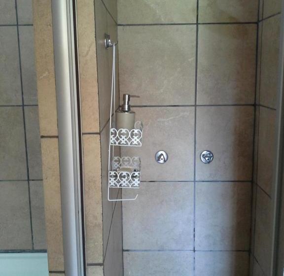 Bed and Breakfast Virgilia Close Guesthouse