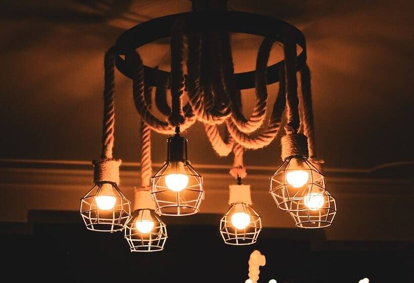 호텔 Golden Kuensel Resort & Spa