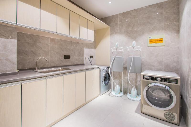 Отель Hanting Premium Hangzhou Xiaoshan International Airport