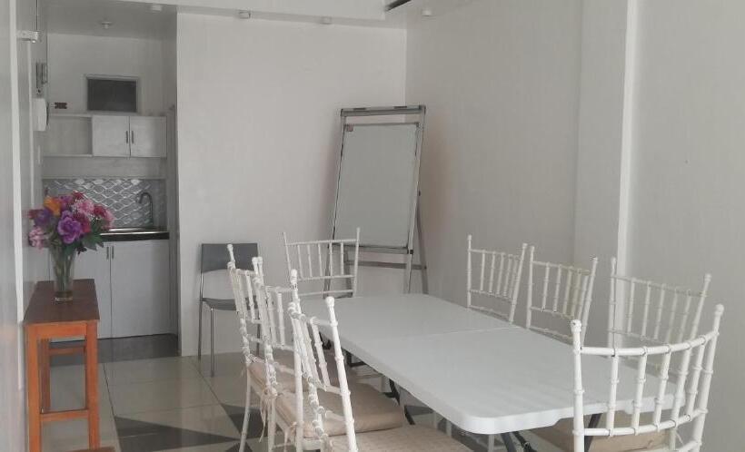 هتل Innsite Room Rentals