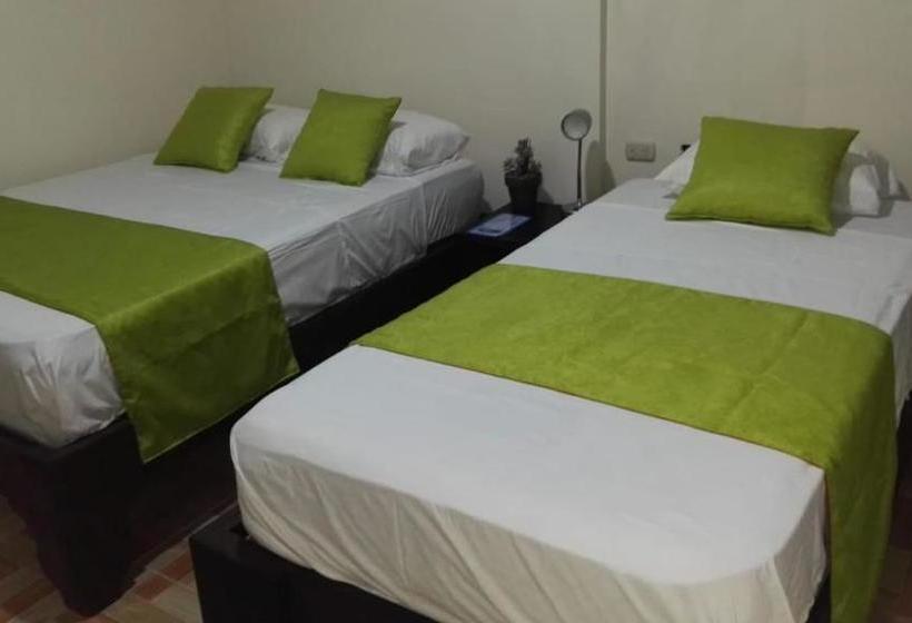 هتل La Puesta Del Sol