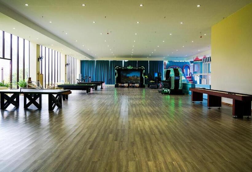 Отель Misty Wonderland ,yangshuo Xingping