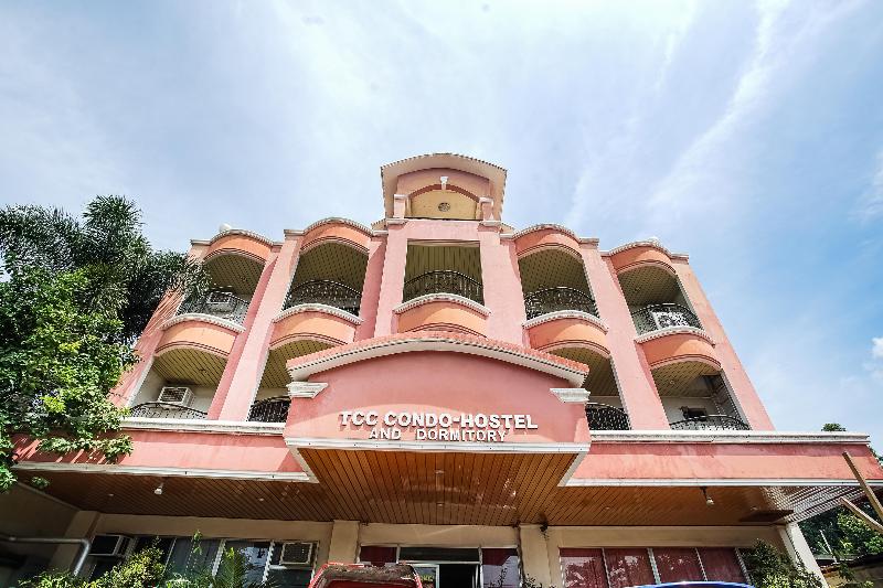 בית מלון כפרי Oyo 192 Tcc Condohostel