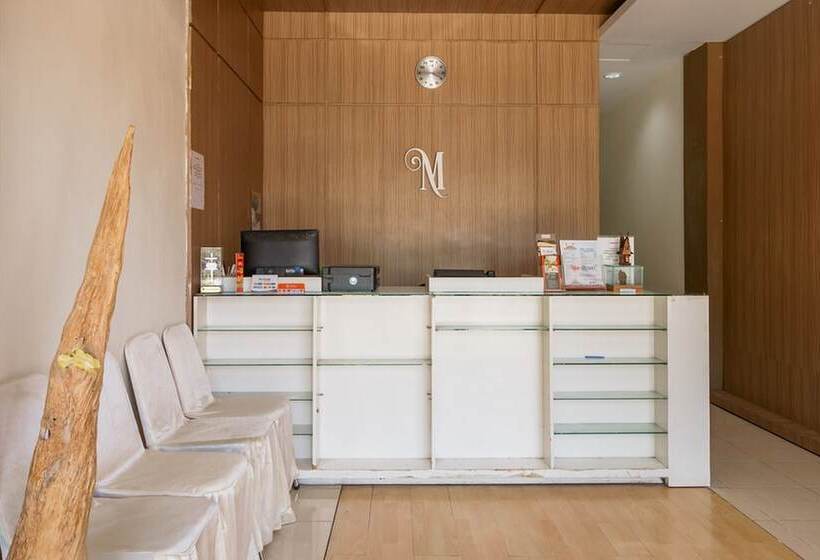 호텔 Reddoorz Syariah Near Simpang Surabaya Aceh