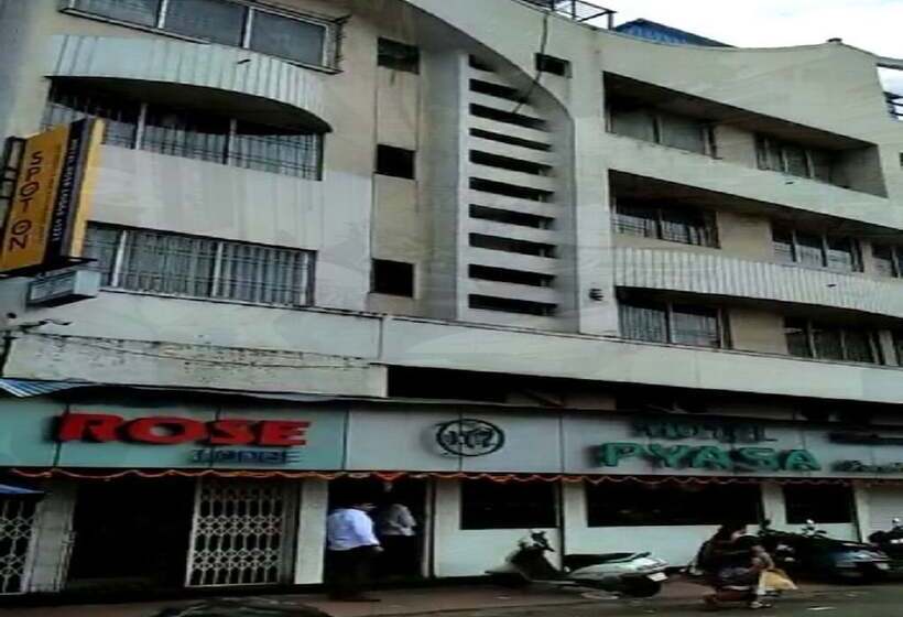 Отель Rose Lodge