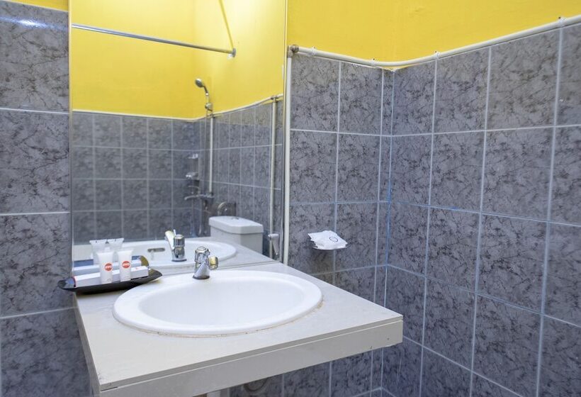 Oyo 1164 Edotel Smkn 2 Tanjung Pinang