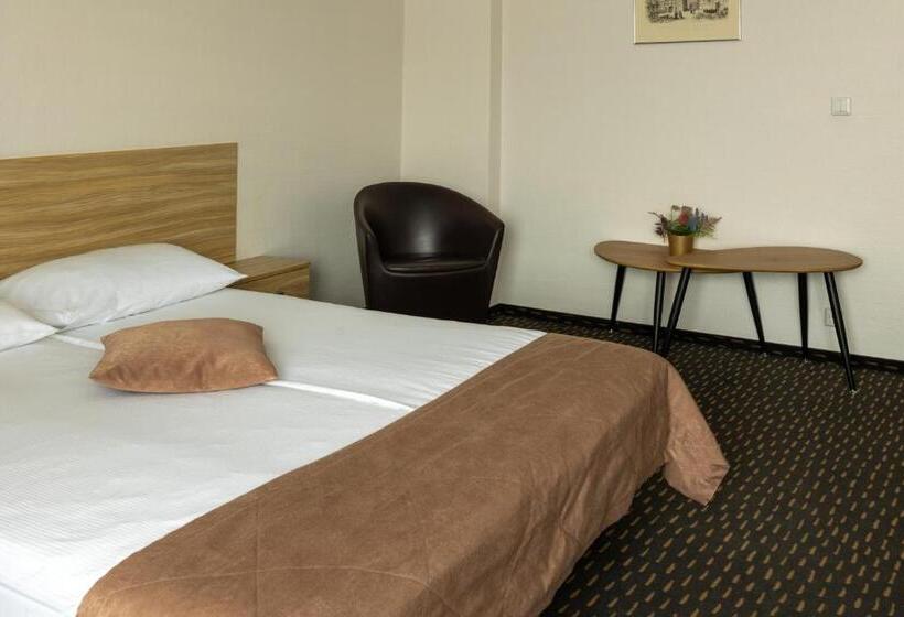 پانسیون Svečių Namai Ten