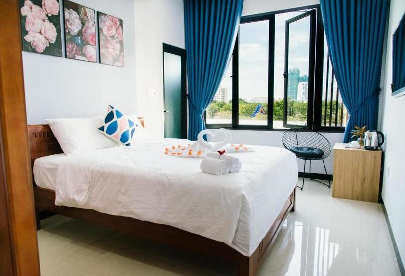 Bed and Breakfast Queenie Hostel