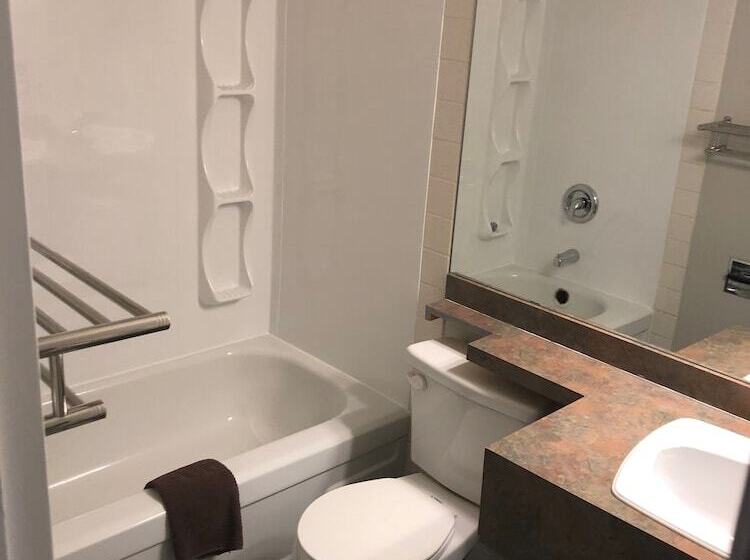 فندق Camrose Le Chateau