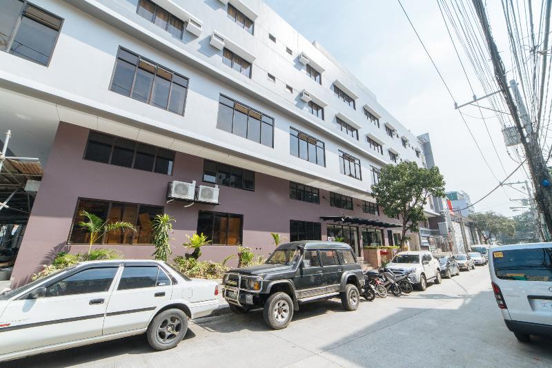 هتل Reddoorz Plus At Evangelista Street Makati