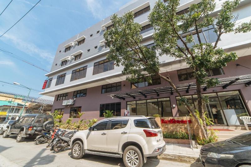 هتل Reddoorz Plus At Evangelista Street Makati