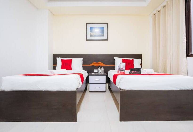 هتل Reddoorz Plus At Evangelista Street Makati