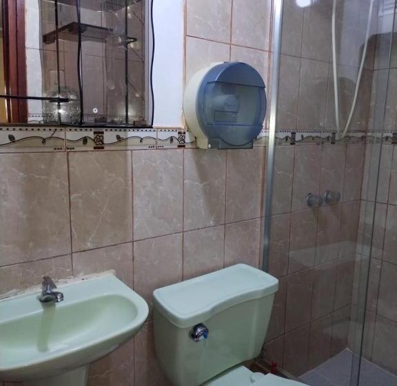 펜션 Hostal Turístico El Cajamarquez