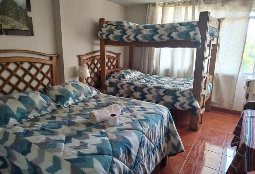 펜션 Hostal Turístico El Cajamarquez
