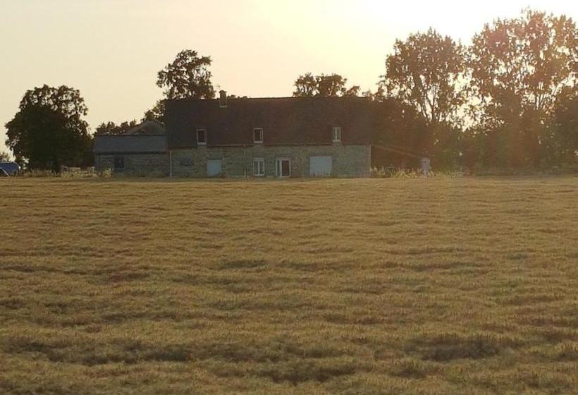 بنسيون Les Escargots Du Mont