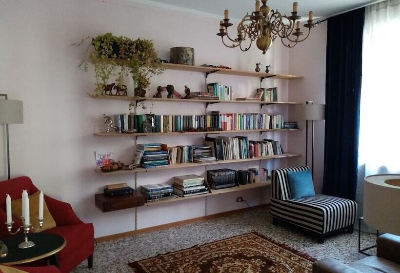 ペンション Villa Dell'arte