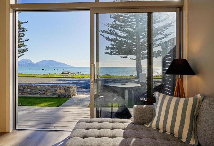 Shearwater Apartments