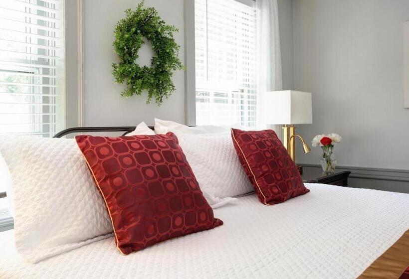 مبيت وإفطار Inn On Main