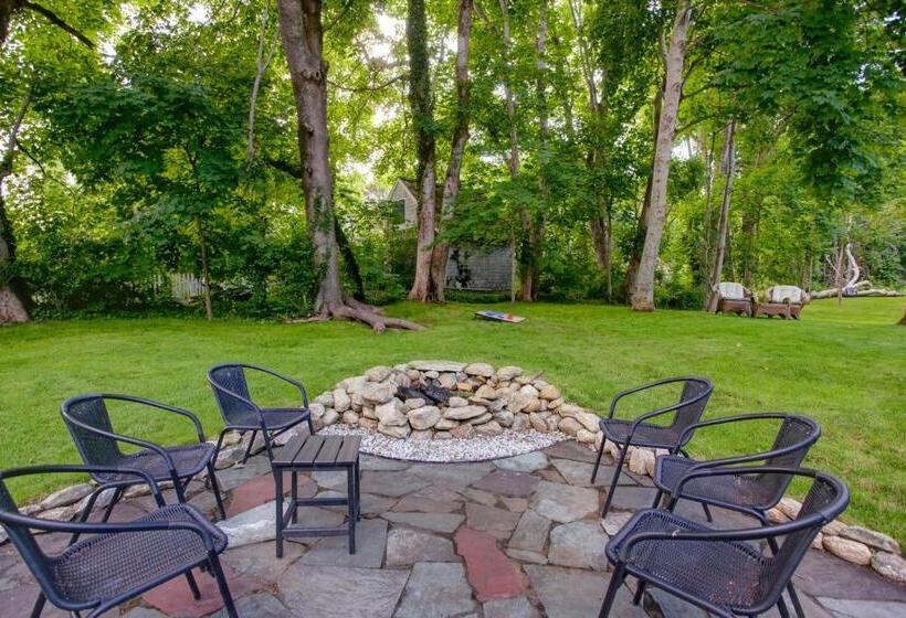 مبيت وإفطار Inn On Main