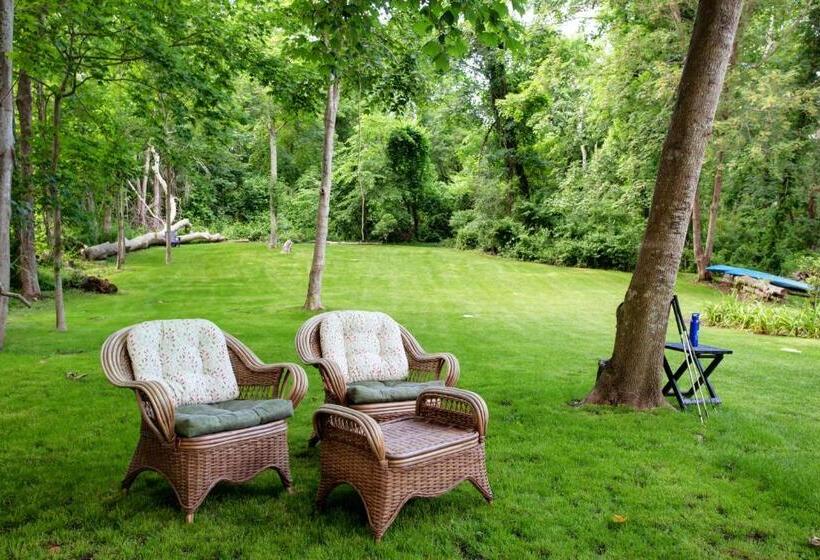 مبيت وإفطار Inn On Main