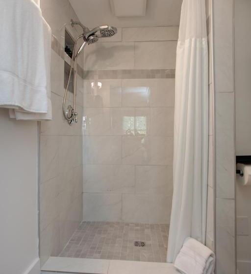 مبيت وإفطار Inn On Main