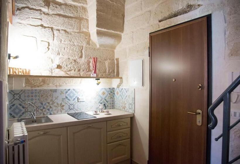 تختخواب و صبحانه La Dimora Di Marco   Exclusive Art Rooms Salento
