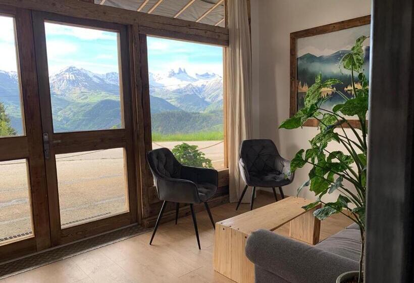 Chalet Hotel La Tuviere Bike Inn