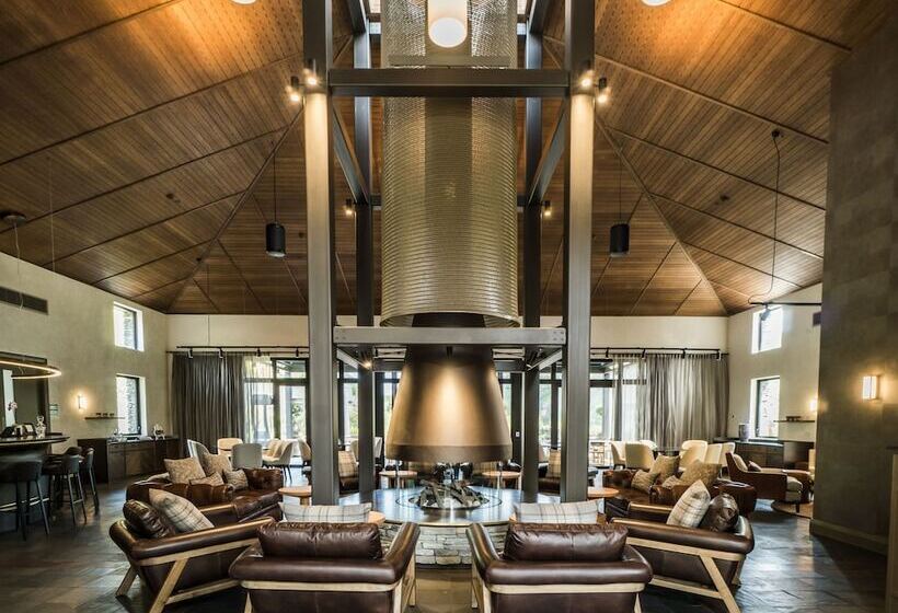 هتل Gibbston Valley Lodge And Spa