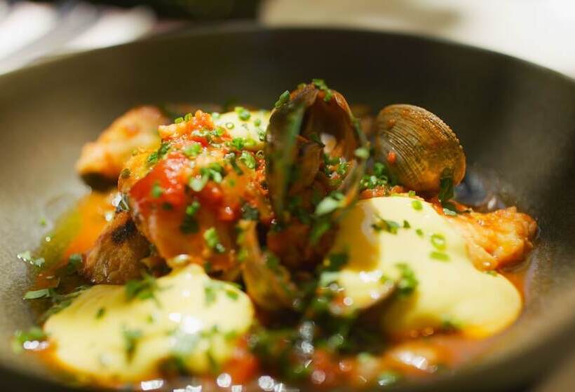 هتل Gibbston Valley Lodge And Spa