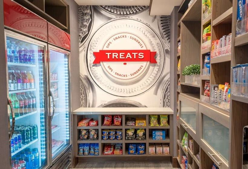 בית מלון כפרי Hampton Inn Riverside Downtown