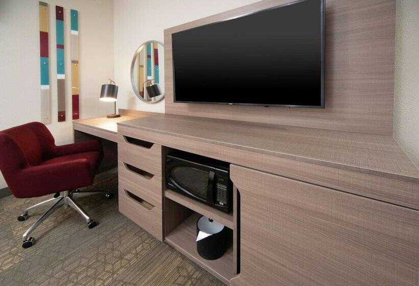 בית מלון כפרי Hampton Inn & Suites Santa Maria