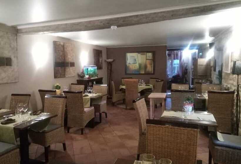 Отель L Hostellerie De La Rivière