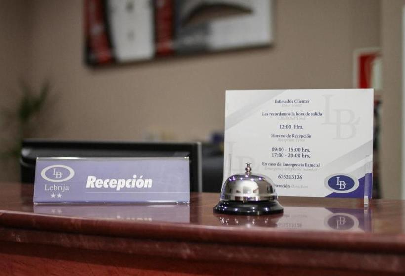 هتل Lb Lebrija By Ma 22 Puntos
