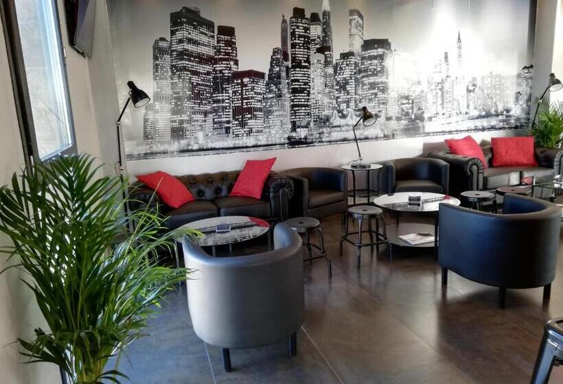 هتل Lb Lebrija By Ma 22 Puntos