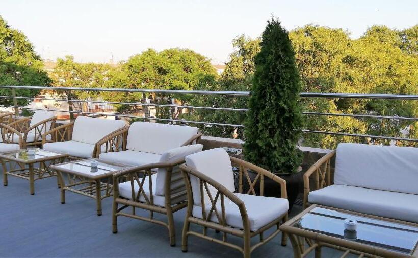 هتل Lb Lebrija By Ma 22 Puntos