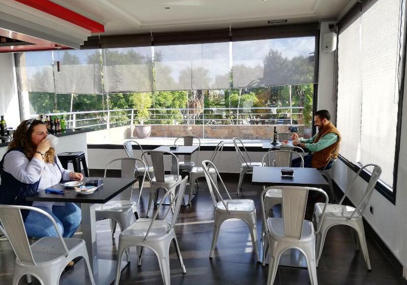 هتل Lb Lebrija By Ma 22 Puntos