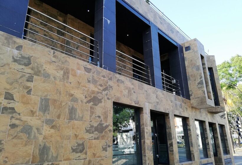 هتل Lb Lebrija By Ma 22 Puntos