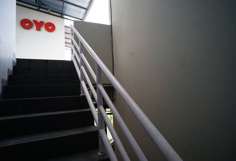 فندق Oyo 1007 Alletha Residence 2