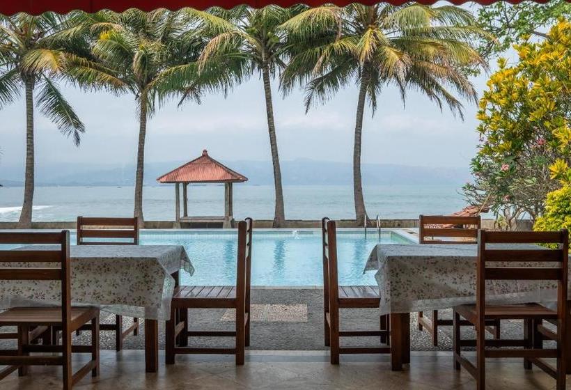 호텔 Oyo 951 Cempaka Ratu Beach Resort