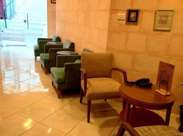 هتل Petra Town Check Inn