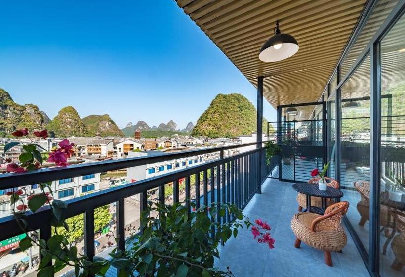 Отель Global Village Mountain View Yangshuo