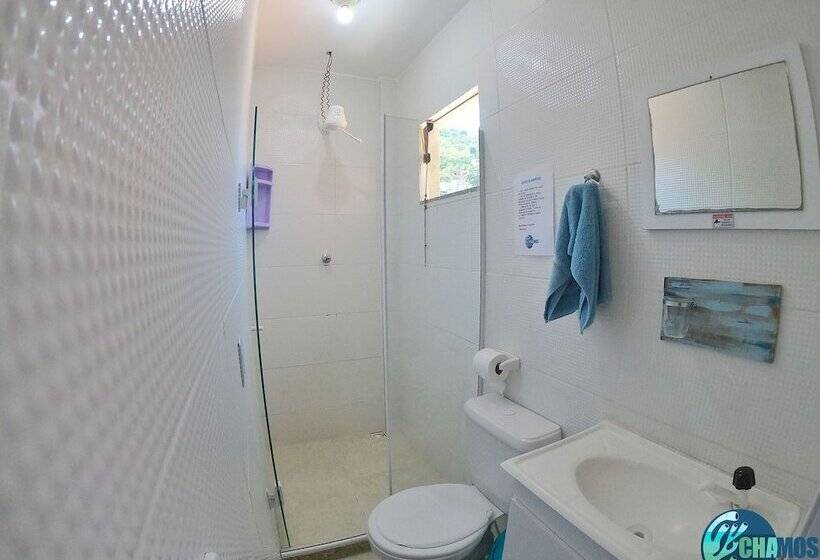 פנסיון Chamos Hostel Cultural