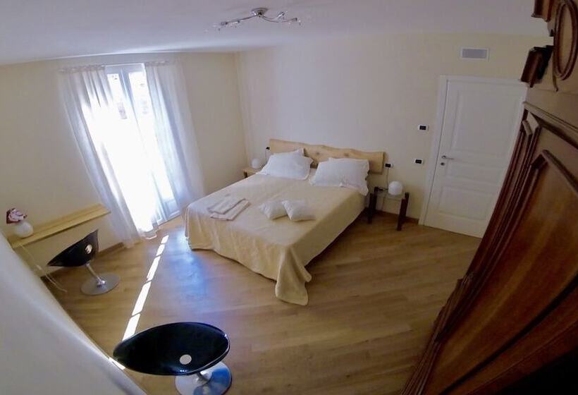 بنسيون Liberty Room And Breakfast