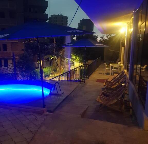 پانسیون Perla De Mar