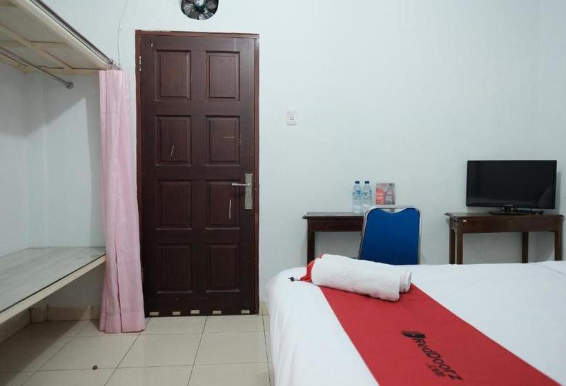 膳宿费 Reddoorz Near Universitas Sisingamangaraja Medan