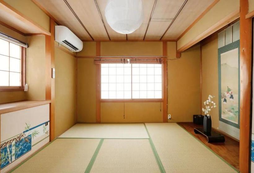 پانسیون Shizuku Ann