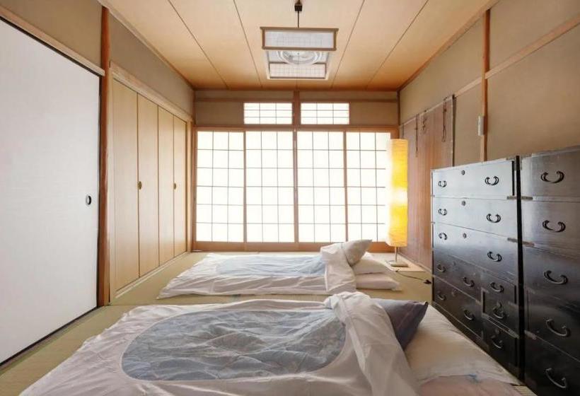 پانسیون Shizuku Ann