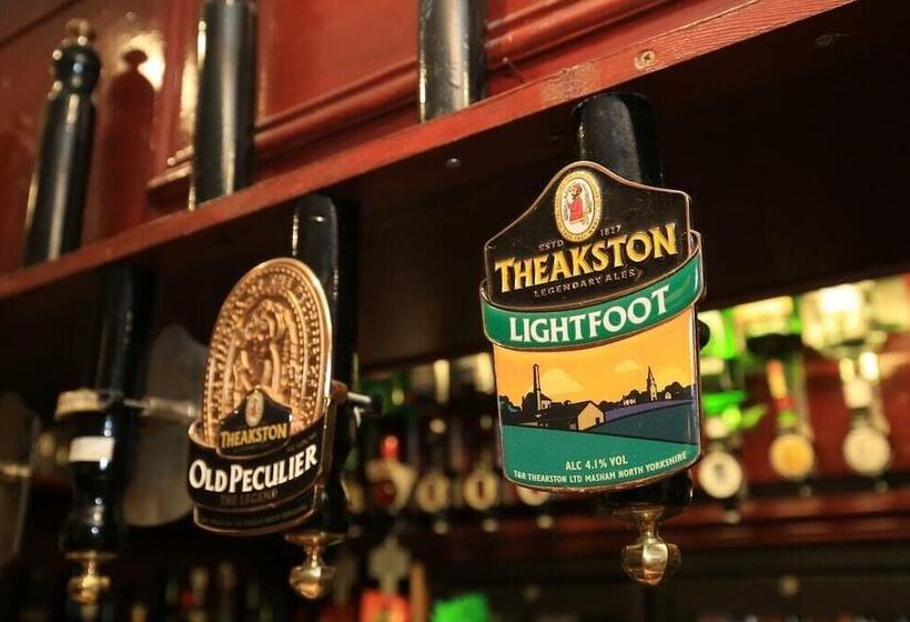 ユースホステル The Navigation Tavern