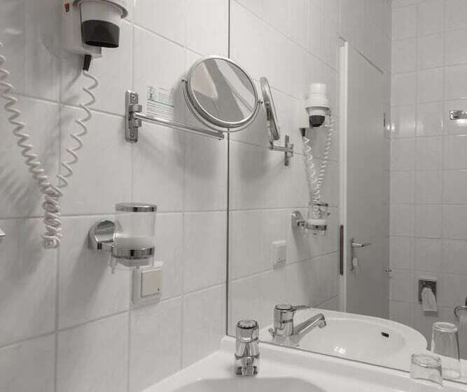 فندق Belmont Classic