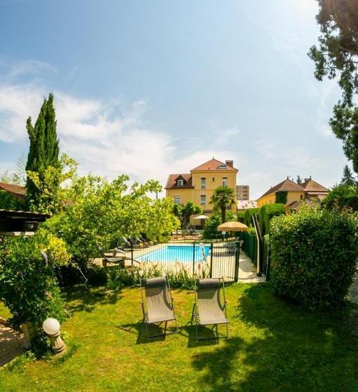 فندق Des Dauphins